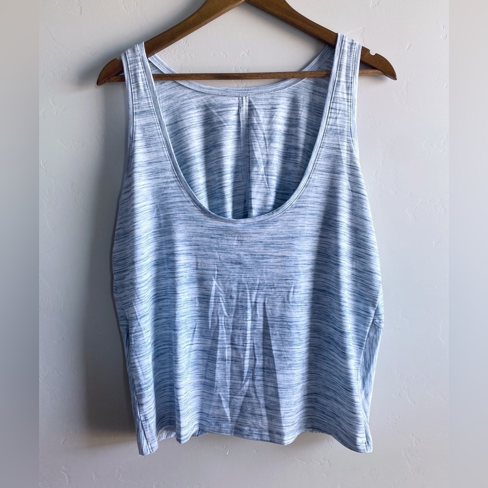 Athleta - Twisted Front Yoga Tank - Picture 5 of 9